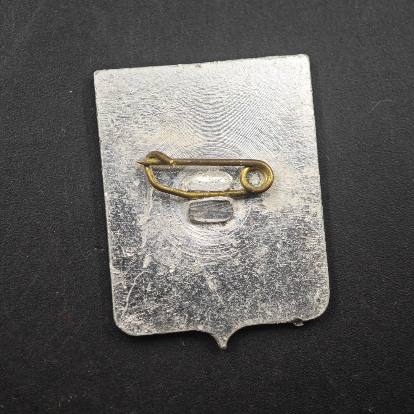 3月24日结束，成斌徽章钱币专场（明天继续更新）