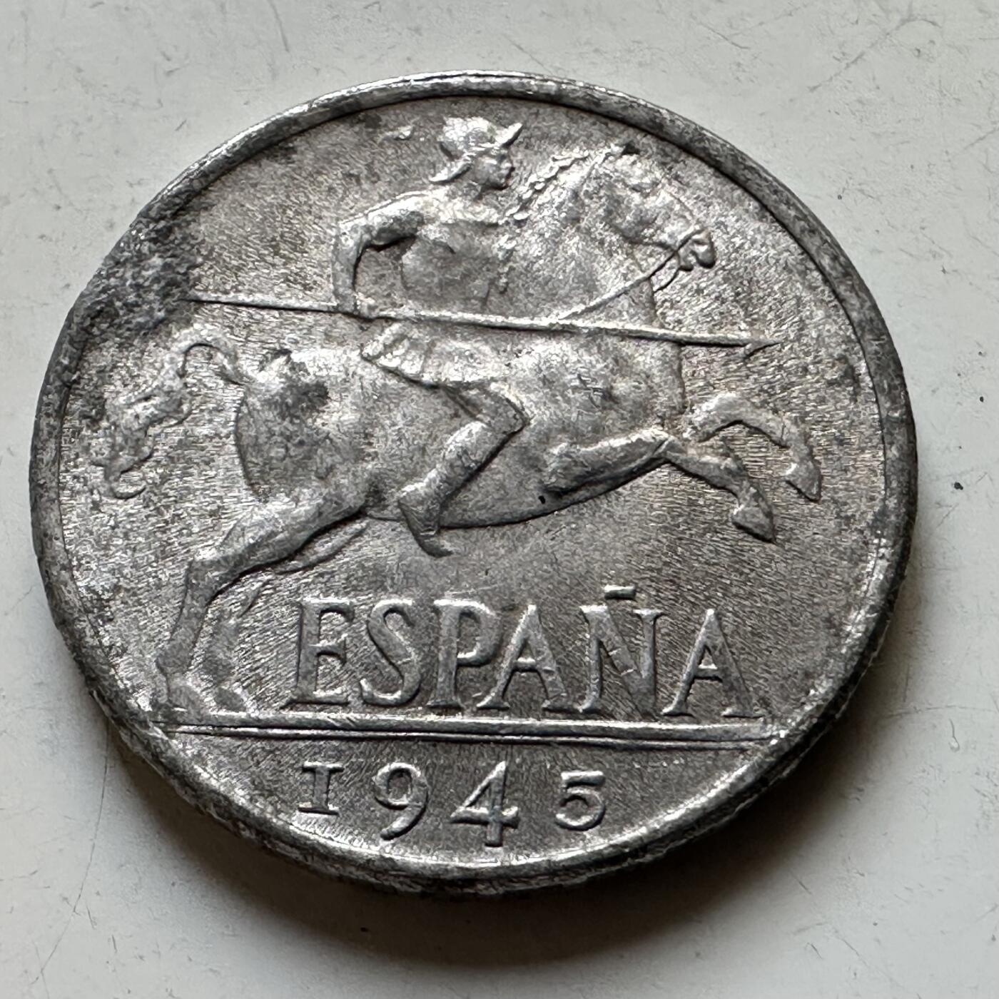 🌹外币初藏🌹🐯2026年第34场   每周二四六晚8️⃣点 接代拍 西班牙1945年枪骑兵10分