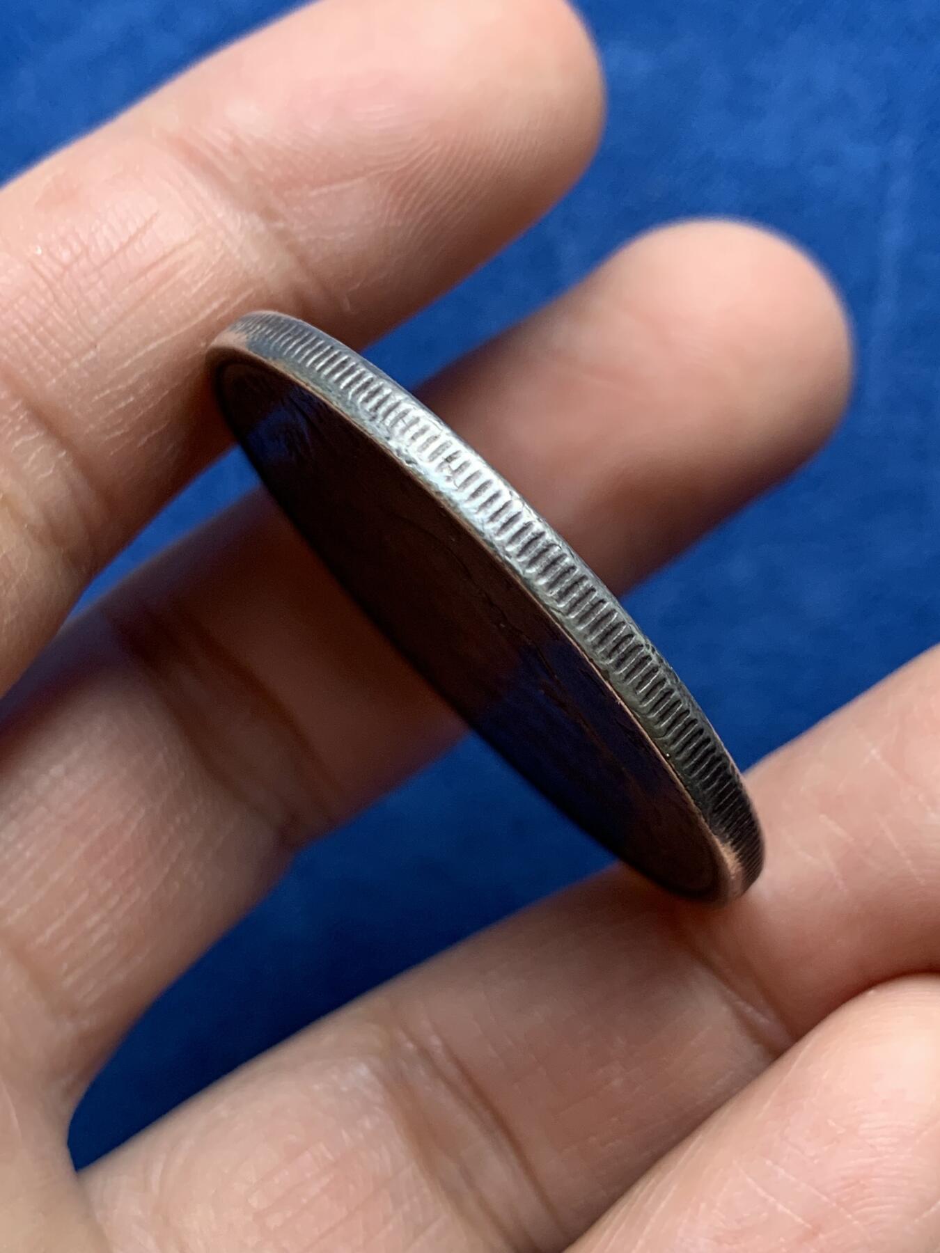 《竞宝斋》第474场 周日，周一 2场连拍 （全场包邮）欢迎送拍 美国 1892年 摩根1美元银币 少见年份