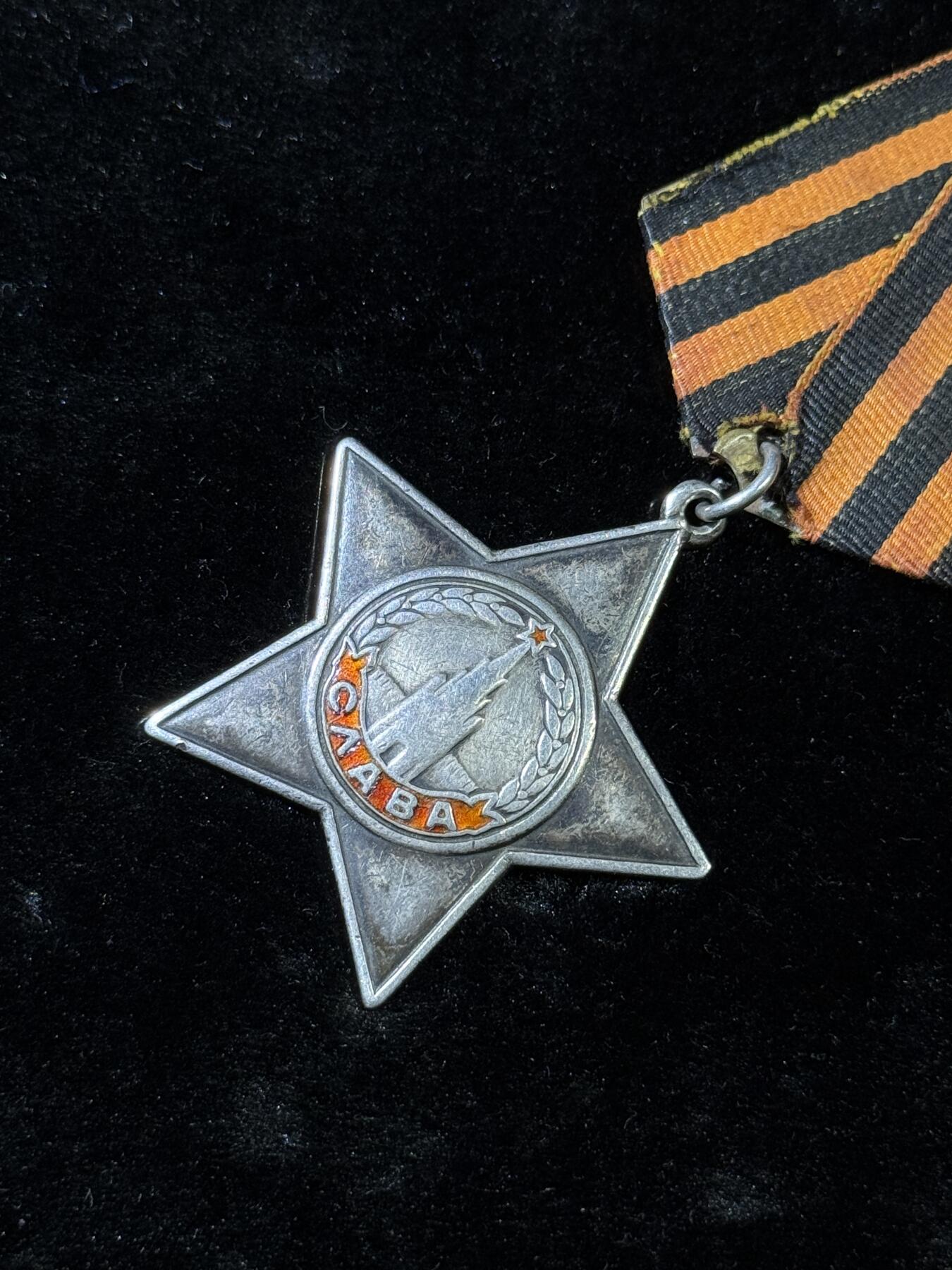 戎马世界章牌大赏，第112期 苏联三级光荣勋章，阿塞拜疆军医对芬维堡战役勇救长官获得