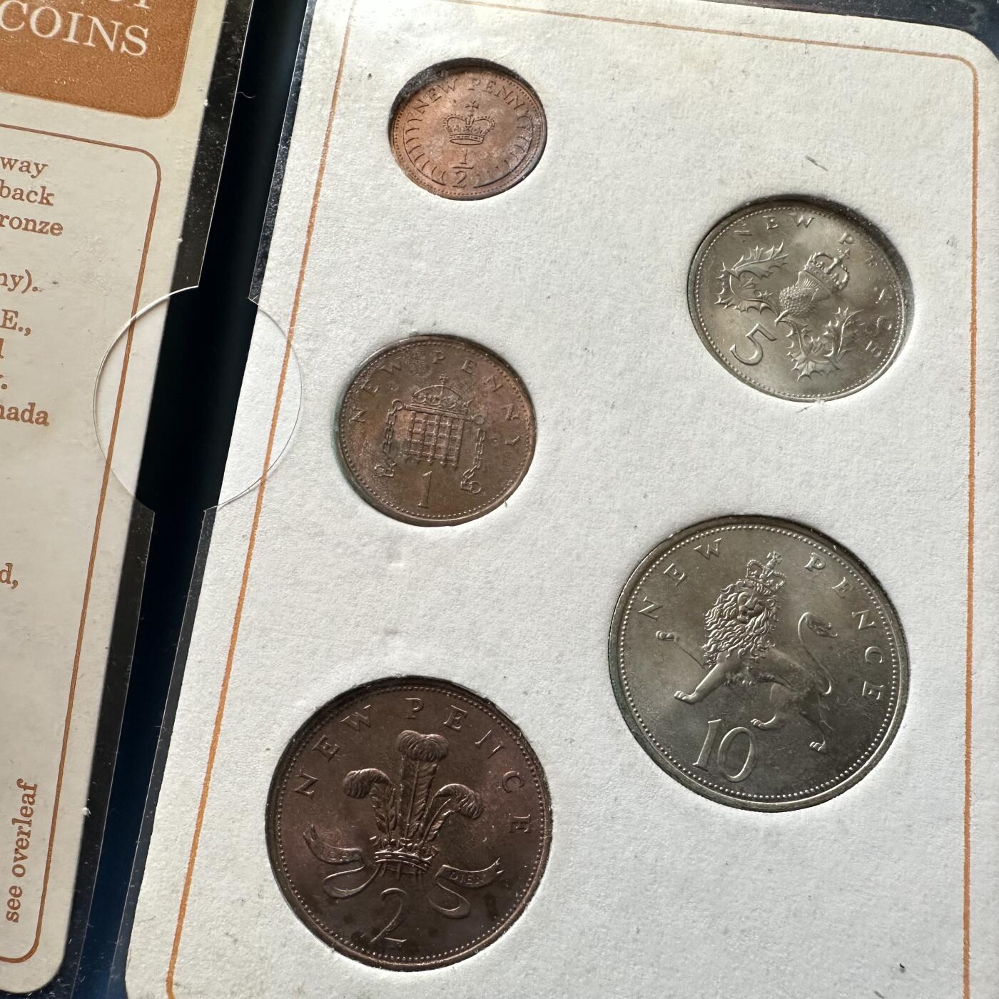 🌹外币初藏🌹🐯2026年第34场   每周二四六晚8️⃣点 接代拍 英国新便士五枚套 原装册