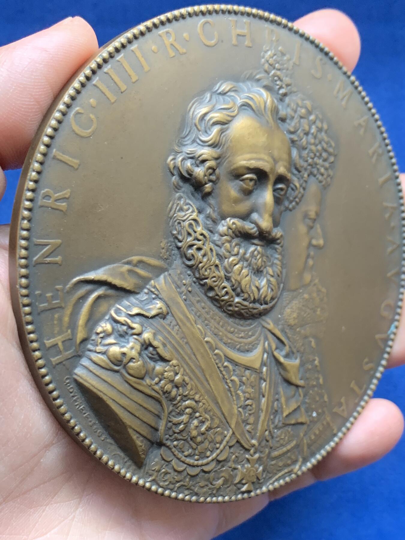 《竞宝斋》第474场 周日，周一 2场连拍 （全场包邮）欢迎送拍 亨利四世王太子二周年诞辰纪念超大铜章 复刻版 453.6克 100mm 丰饶角铜标