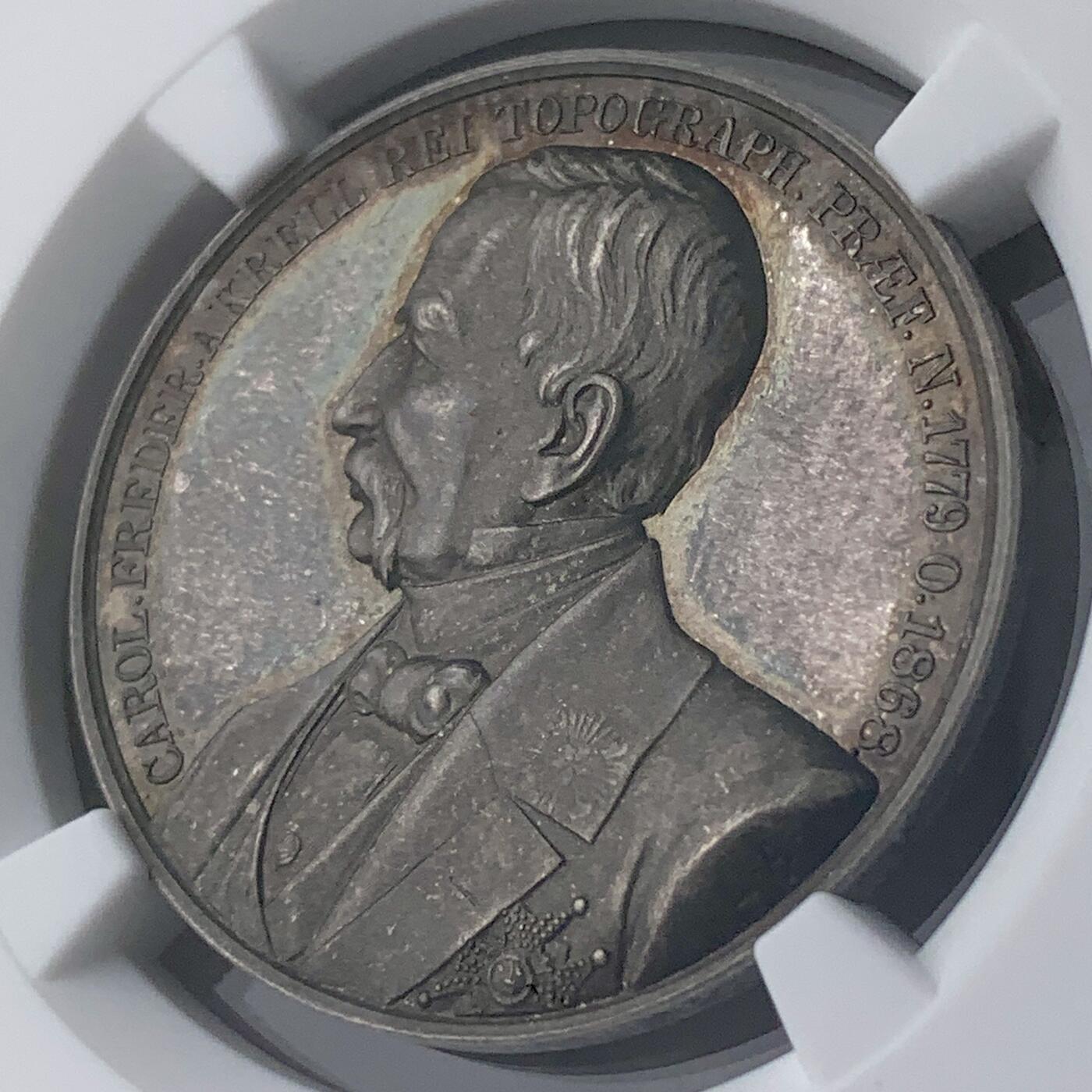 掌中浮雕-藏着的欧洲第056场 NGC MS62 : 1890年瑞典（瑞典医生卡尔·弗雷德里克·阿克雷尔）医学银章，31mm；L. Ahlborn雕刻