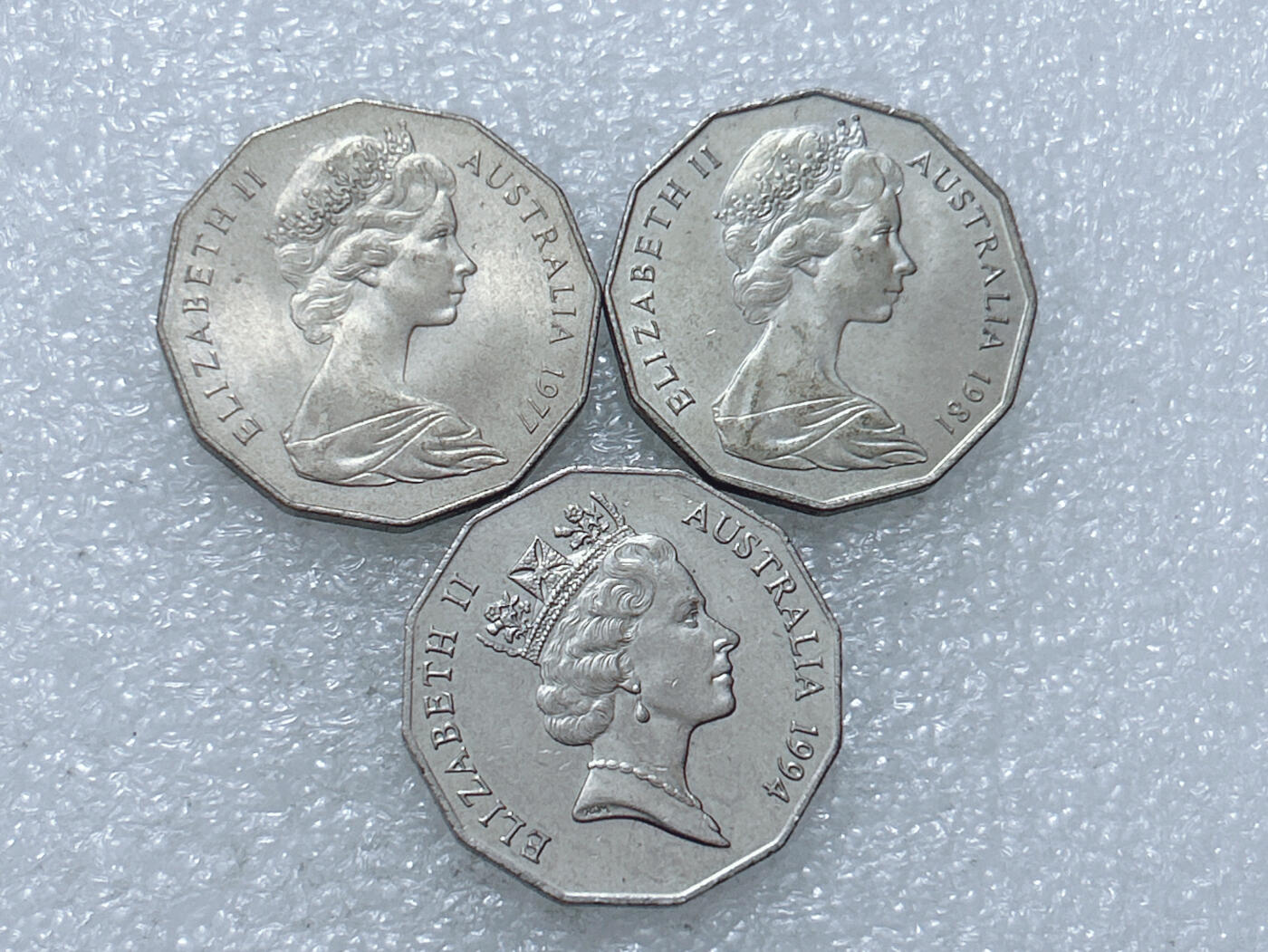 第一海外回流一元起拍收藏 散集专场  第305期 澳大利亚50分硬币 3枚 原光品