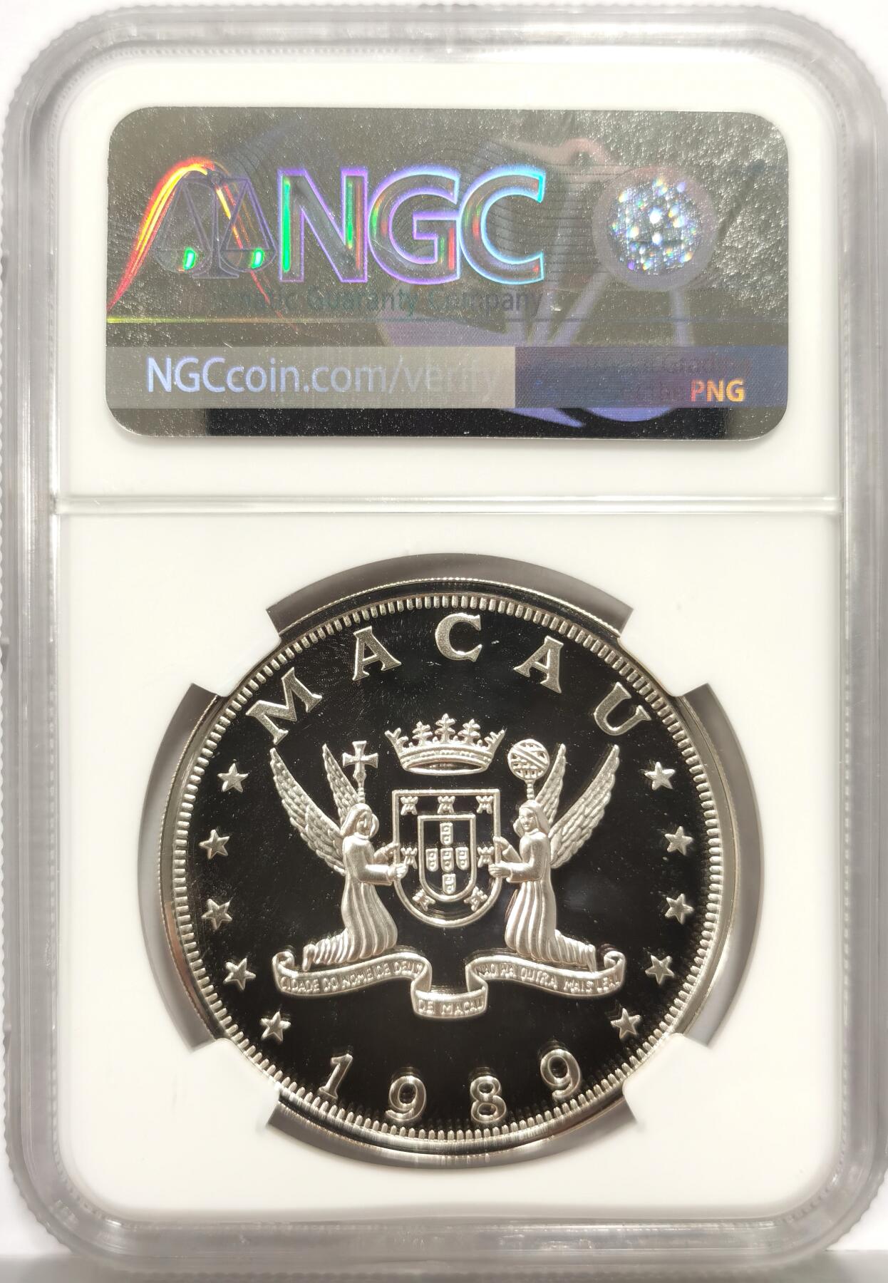 博洋堂“芳菲春韵”3月精品大拍专场暨第166期（全场包邮） NGC PF69UC 中国澳门1989年生肖蛇年100元精制银币，直径38mm，重28.28g，925银，精制发行5000枚。PROOF精制币，币面清爽干净又舒适，转光强烈细节优秀，状态一流。