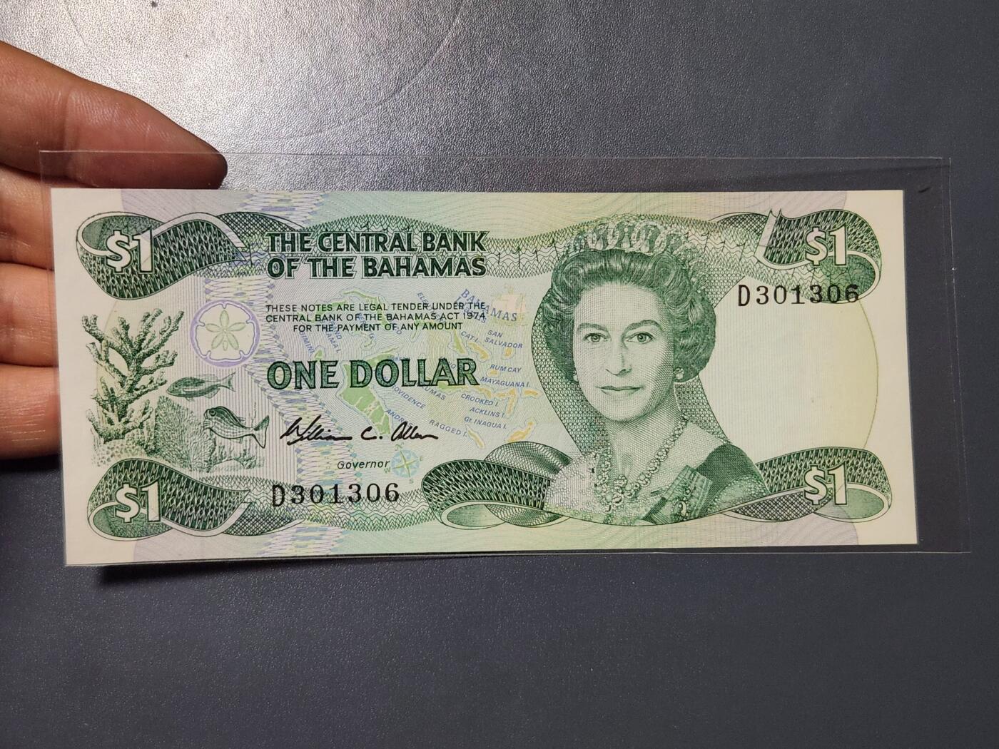 3月25号晚上8点 外国纸币自动截拍第45场 巴哈马1元纸币 1974年 首版 全新UNC 伊丽莎白女王 美洲钱币