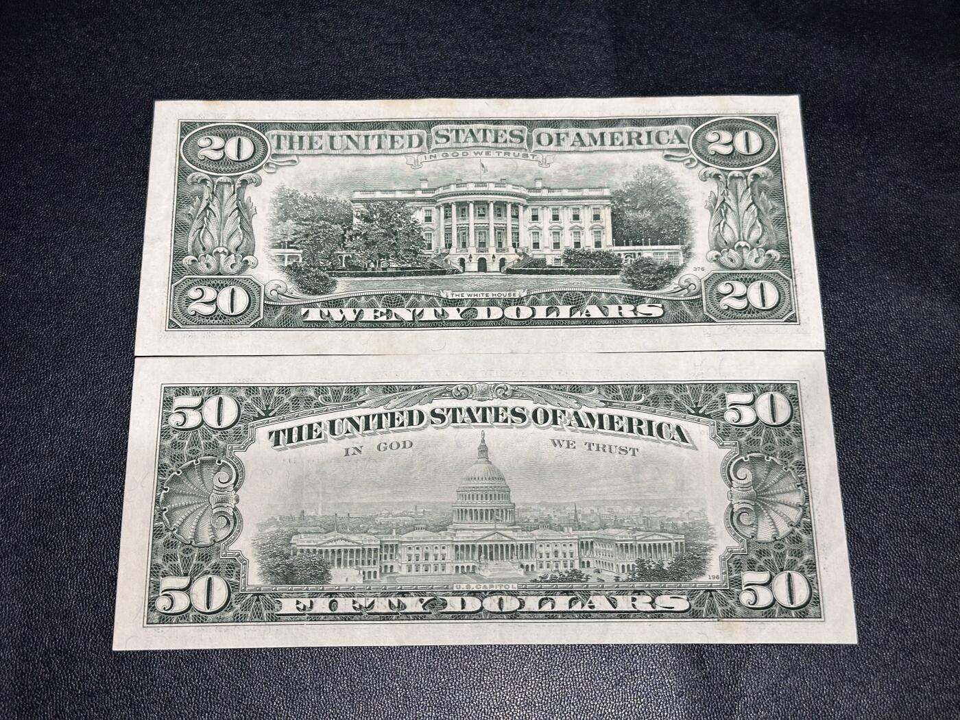 《外钞收藏家》第六百二十期（畅拍场）（长期征集拍品、欢迎藏友们联系合作） 1993年美国小头版20和50美元 2张一起 非全新 AA冠