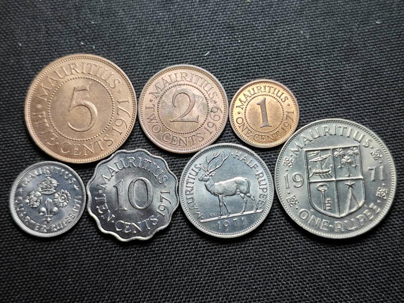 KK钱币收藏小铺   套币专场 2月预留时间 周末发货  英属毛里求斯一套 好品