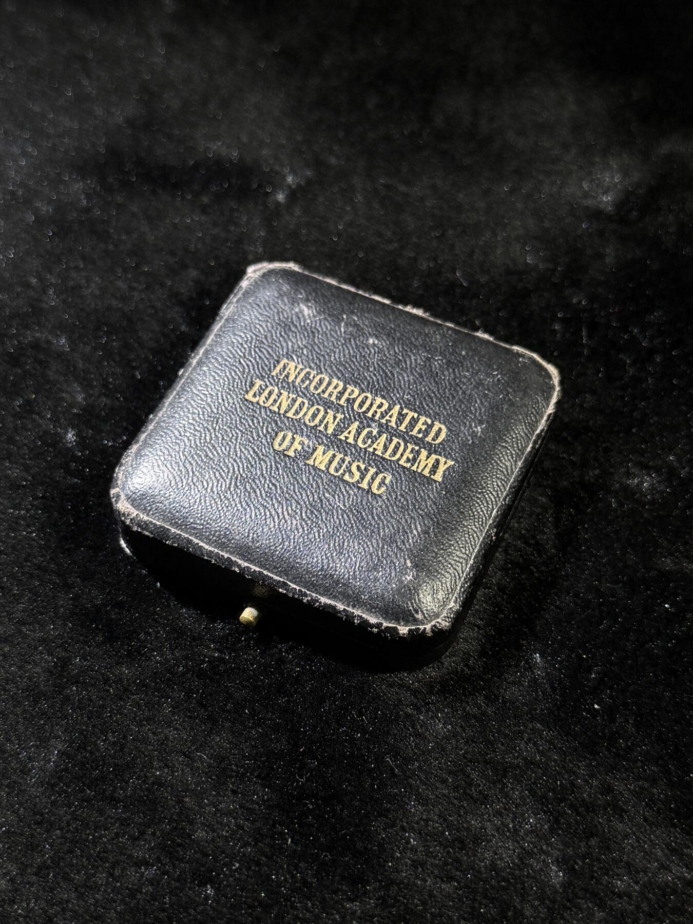 戎马世界章牌大赏，第112期 英国奖章