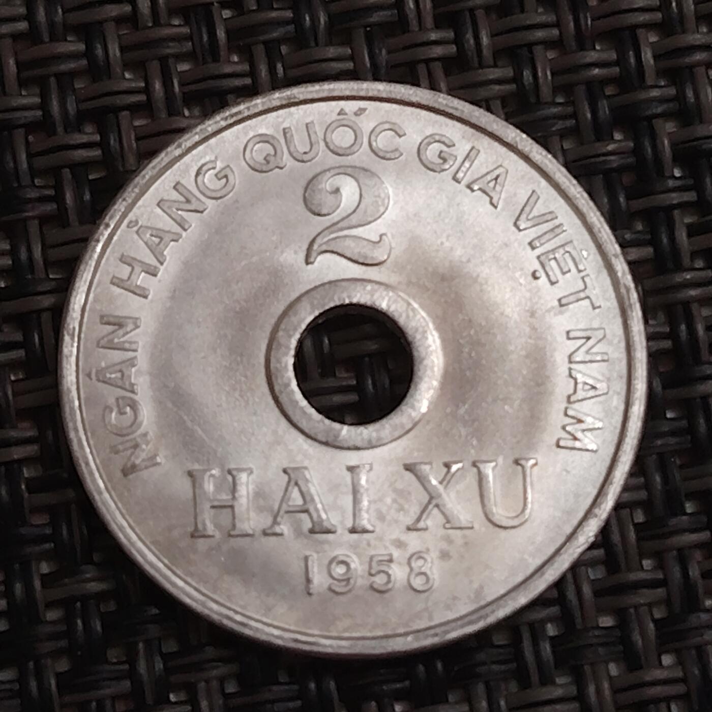 布加迪🐬～世界钱币(上海)🌾第 283 期 /  各国套币和散币 越南🇻🇳 1958年 2绪 原光铝币