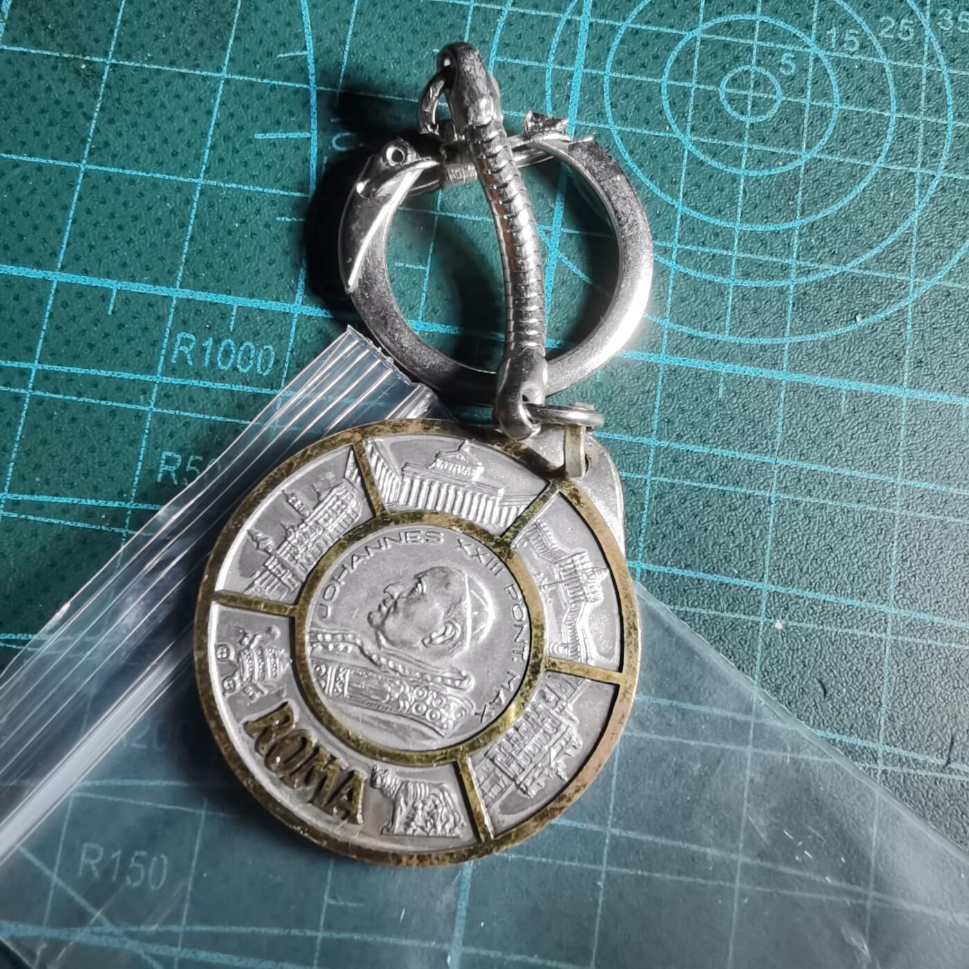 沼泽如烟--第1033场 梵蒂冈纪念章