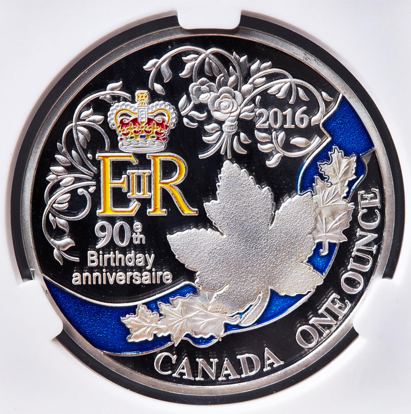 【俄甄集藏】2026年(050)04-01星期三 晚 19:30 全场包邮 加拿大（国内后铸）2016年纪念伊丽莎白二世90寿辰镀银彩绘精制纪念章，爱藏 MS69，重29.3克
