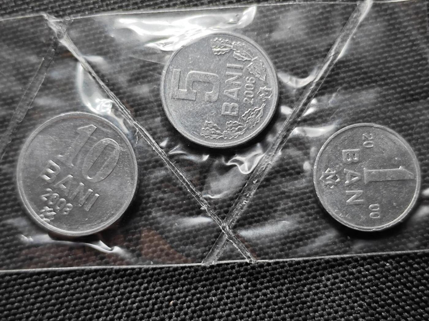 KK钱币收藏小铺   套币专场 2月预留时间 周末发货  摩尔多瓦5枚套 好品