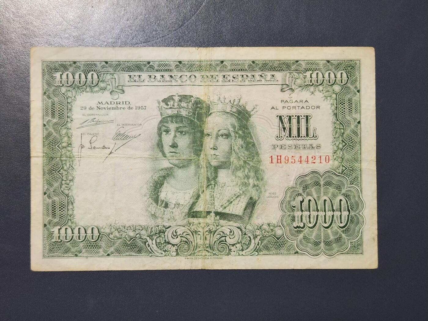 3月25号晚上8点 外国纸币自动截拍第45场