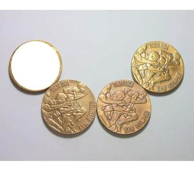 单枚价 日本1964年东京奥运会五环 短跑百米飞人高浮雕铜章 30MM - 单枚价 日本1964年东京奥运会五环 短跑百米飞人高浮雕铜章 30MM