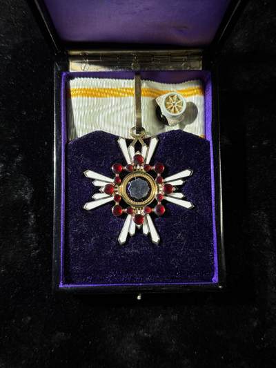 戎马世界章牌大赏，第112期 - 勋三等瑞宝章