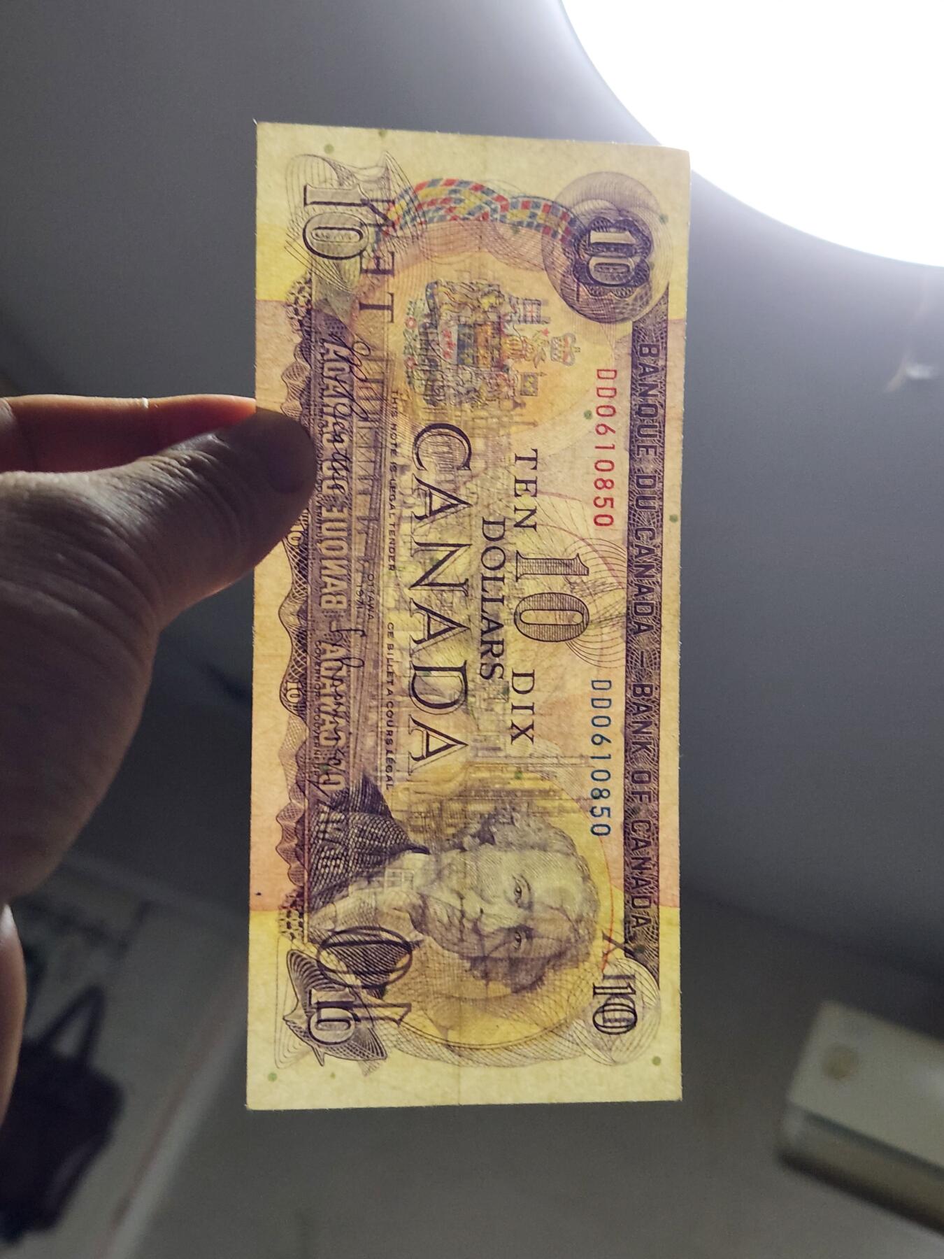 3月25号晚上8点 外国纸币自动截拍第45场