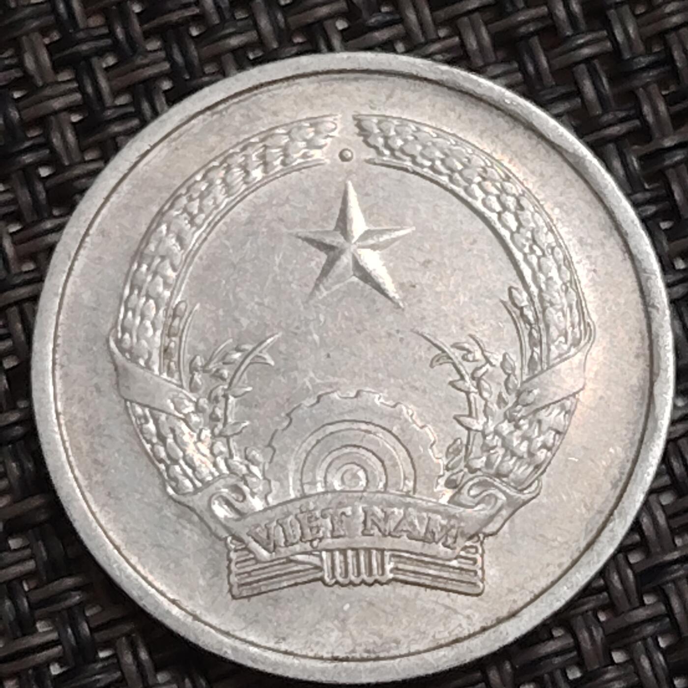 布加迪🐬～世界钱币(上海)🌾第 283 期 /  各国套币和散币