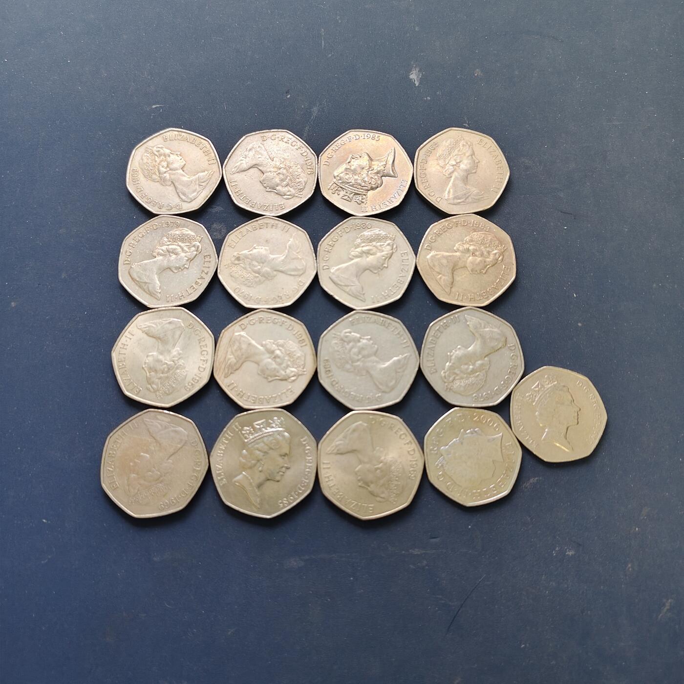 【全场包邮】纯粹捡漏拍515场 【批量】英国各年份大小版50便士17枚