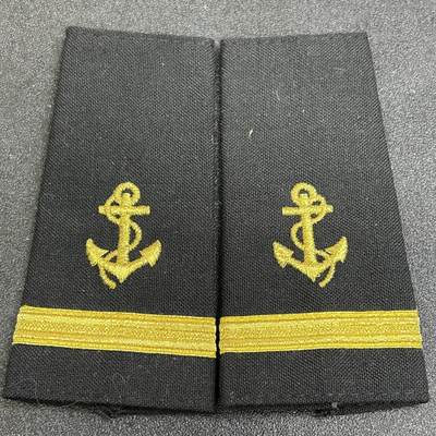 西秦中古拍卖第八十一期  - 法国海军士官肩章