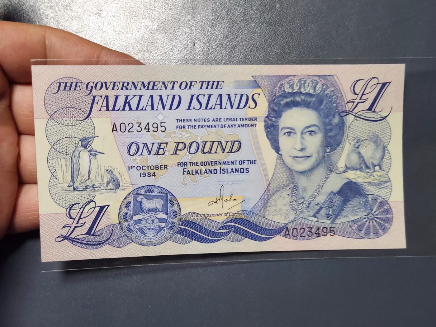 3月25号晚上8点 外国纸币自动截拍第45场 福克兰群岛1984年1镑 A冠字 全新UNC