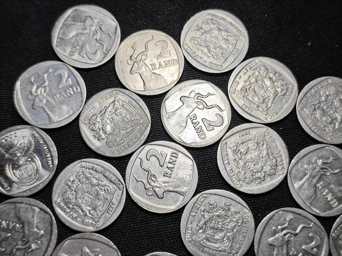 KK钱币收藏小铺   套币专场 2月预留时间 周末发货  南非2兰特一组24枚