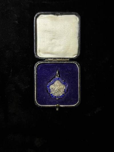 戎马世界章牌大赏，第112期 - 英国奖章