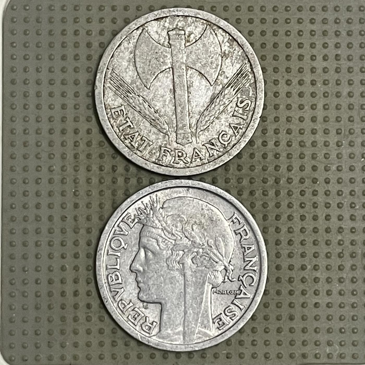 2026年第38场各国散币拍卖（总第188场） 法国2法郎2枚