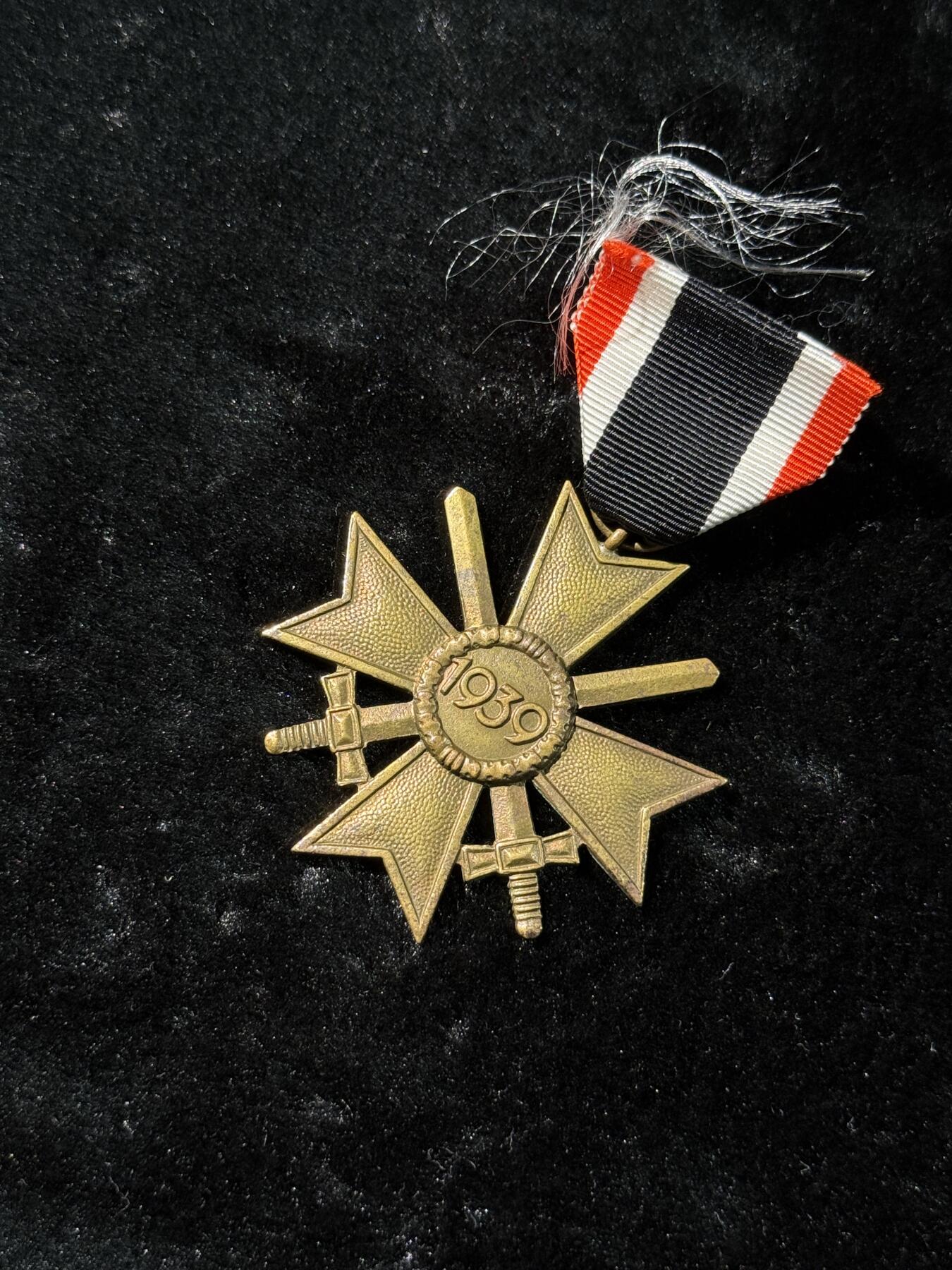 戎马世界章牌大赏，第112期 德国二战二级战功十字勋章