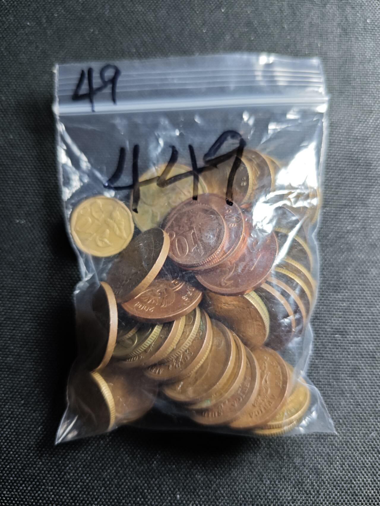 KK钱币收藏小铺   套币专场 2月预留时间 周末发货  南非大小面值一组49枚