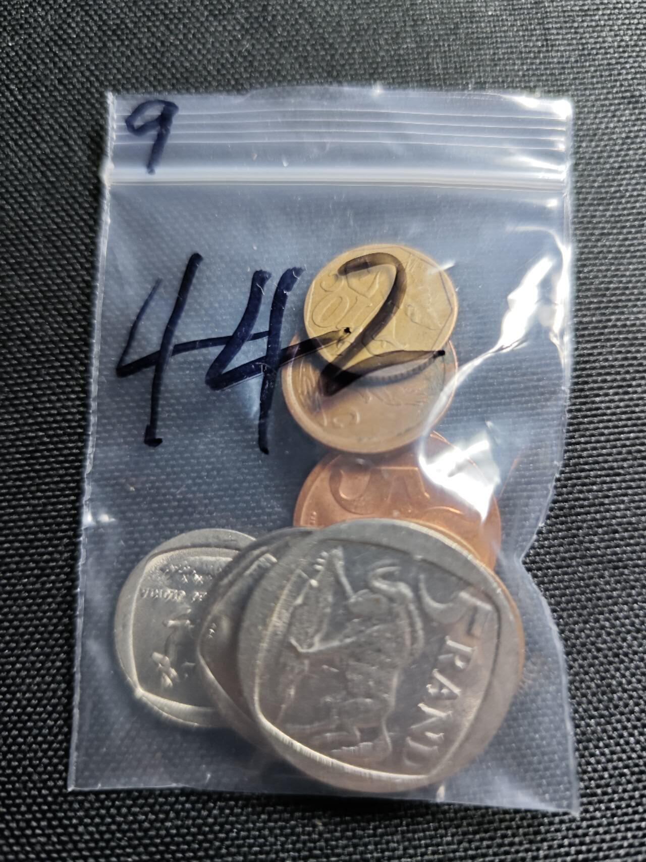 KK钱币收藏小铺   套币专场 2月预留时间 周末发货  南非大小面值一套