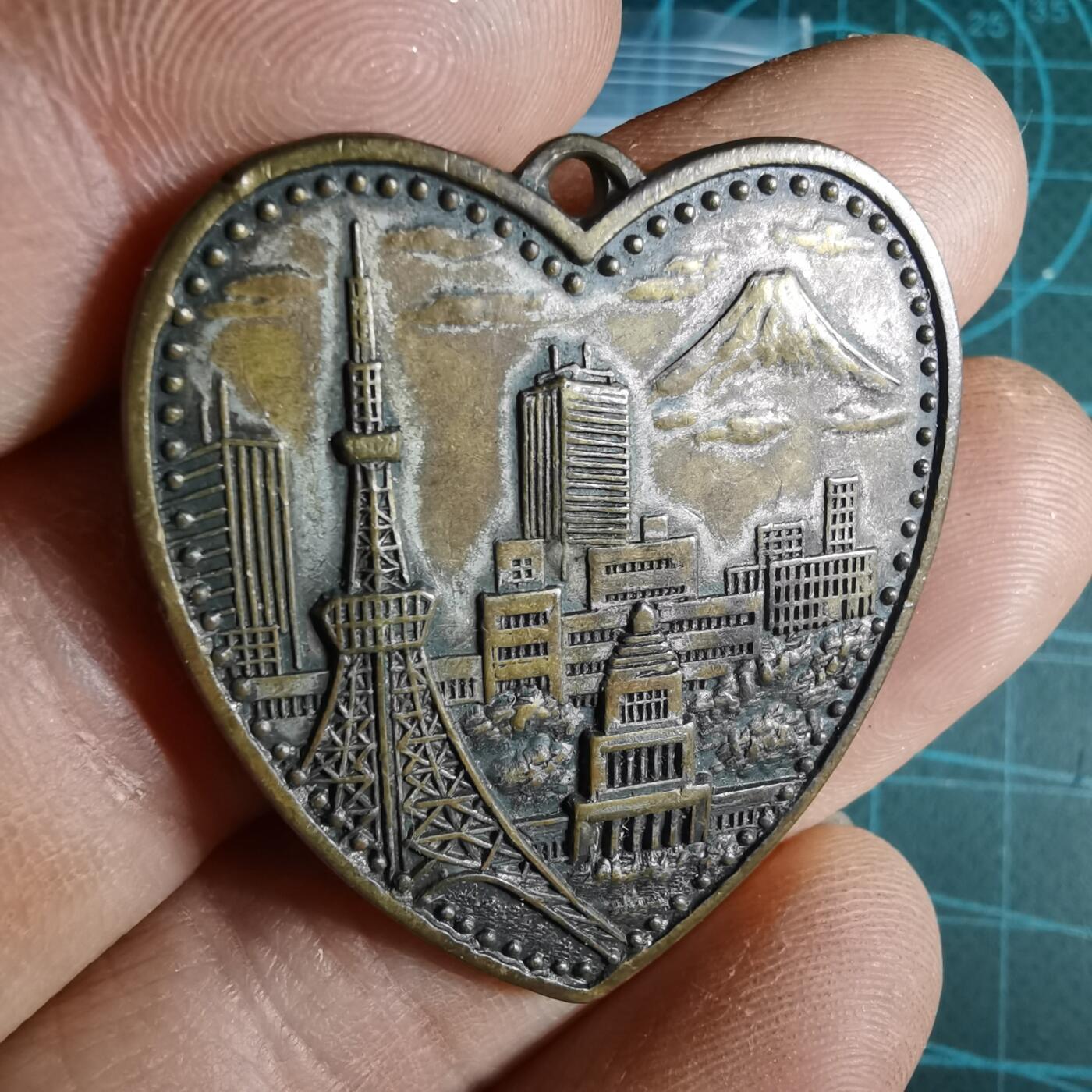 沼泽如烟--第1033场 观光纪念章