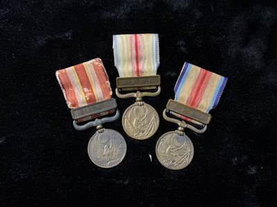 戎马世界章牌大赏，第112期 - 日本从军记章一组