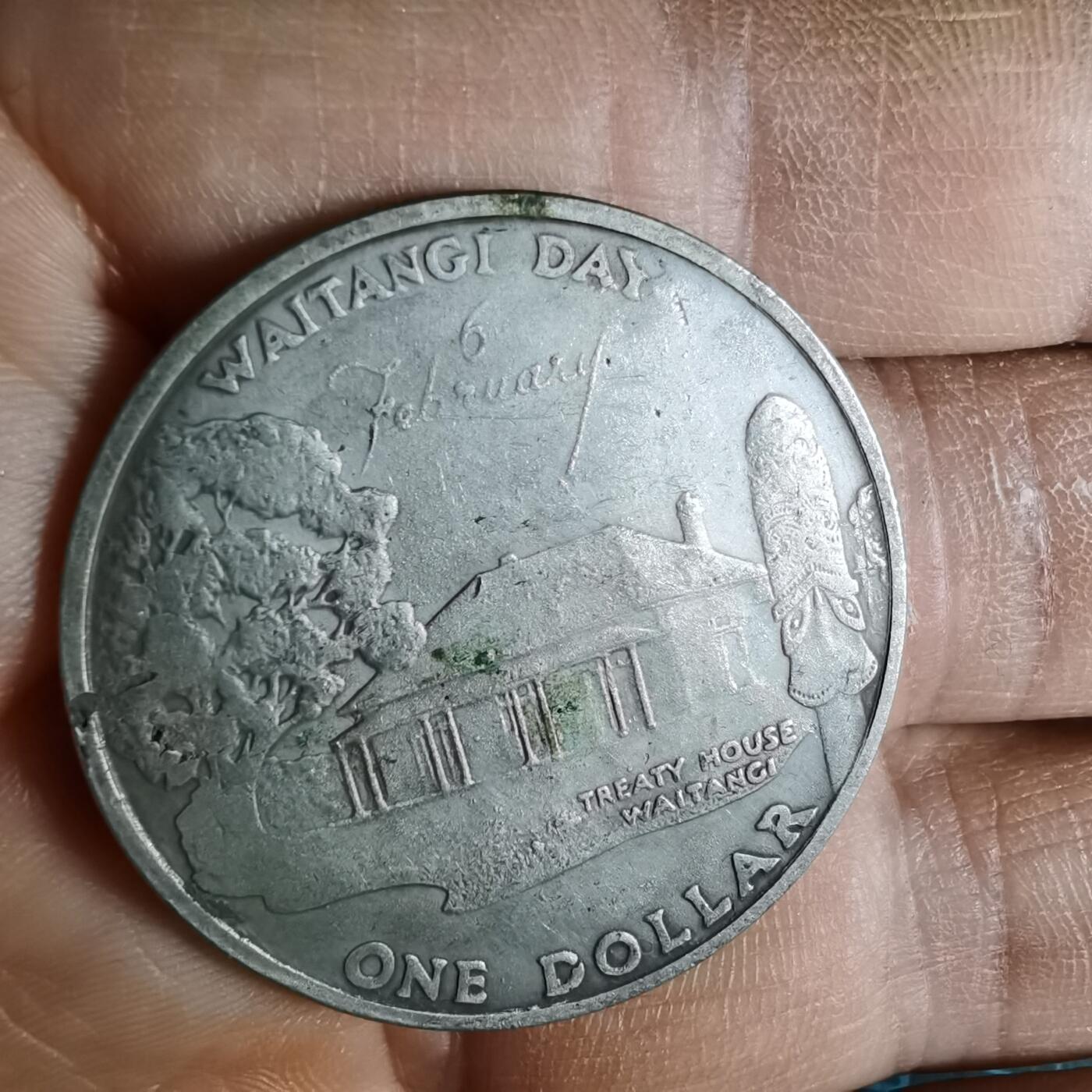 沼泽如烟--第1033场 新西兰1977年一元纪念币