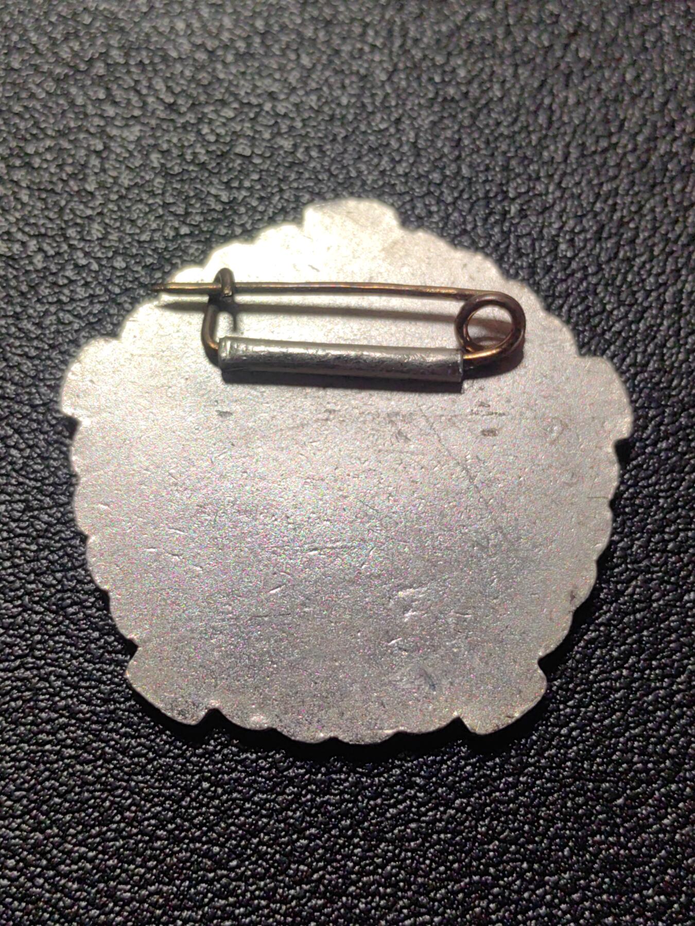 靖甫拍卖第七场 阿尔巴尼亚矿业地质功绩勋章