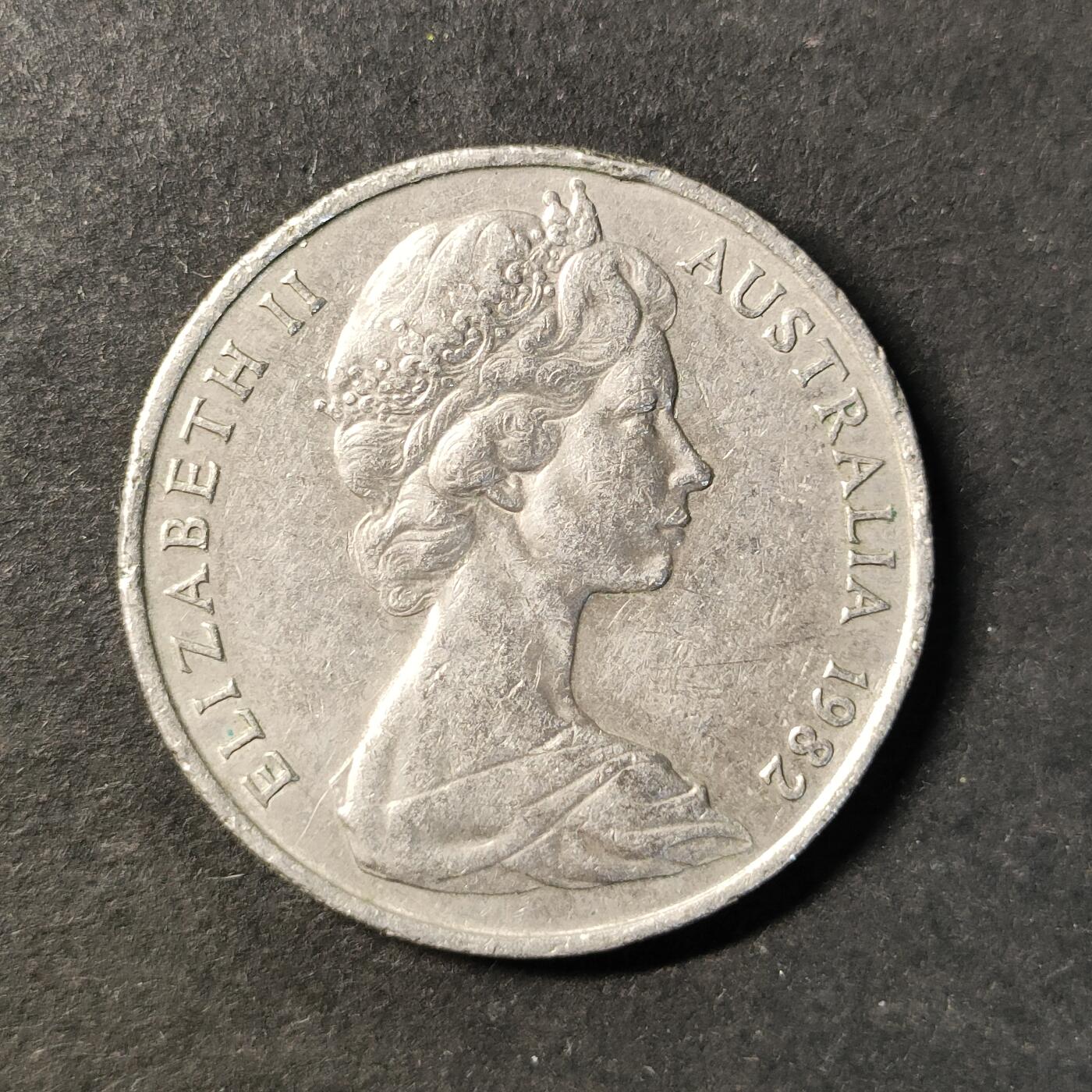 嘉禾收藏    【第496期】            无佣金、可寄存、满30元包邮 币一枚