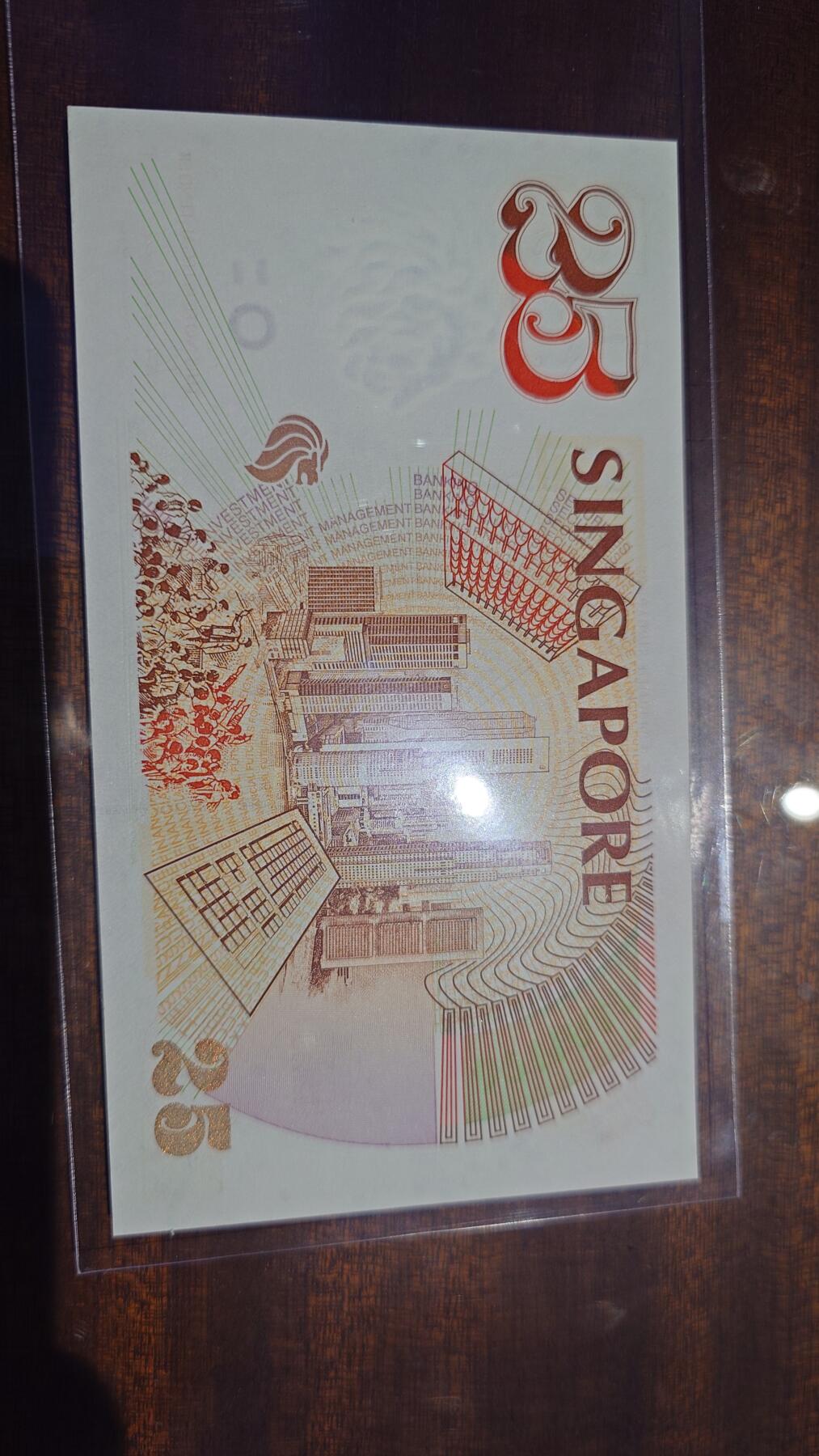 世界钱币～微拍第241期暨2026年第22期  部分新货（群里挑剩）陆续上架 新加坡金管局25周年纪念钞 全新绝品无斑原装册 全程无47尾号863