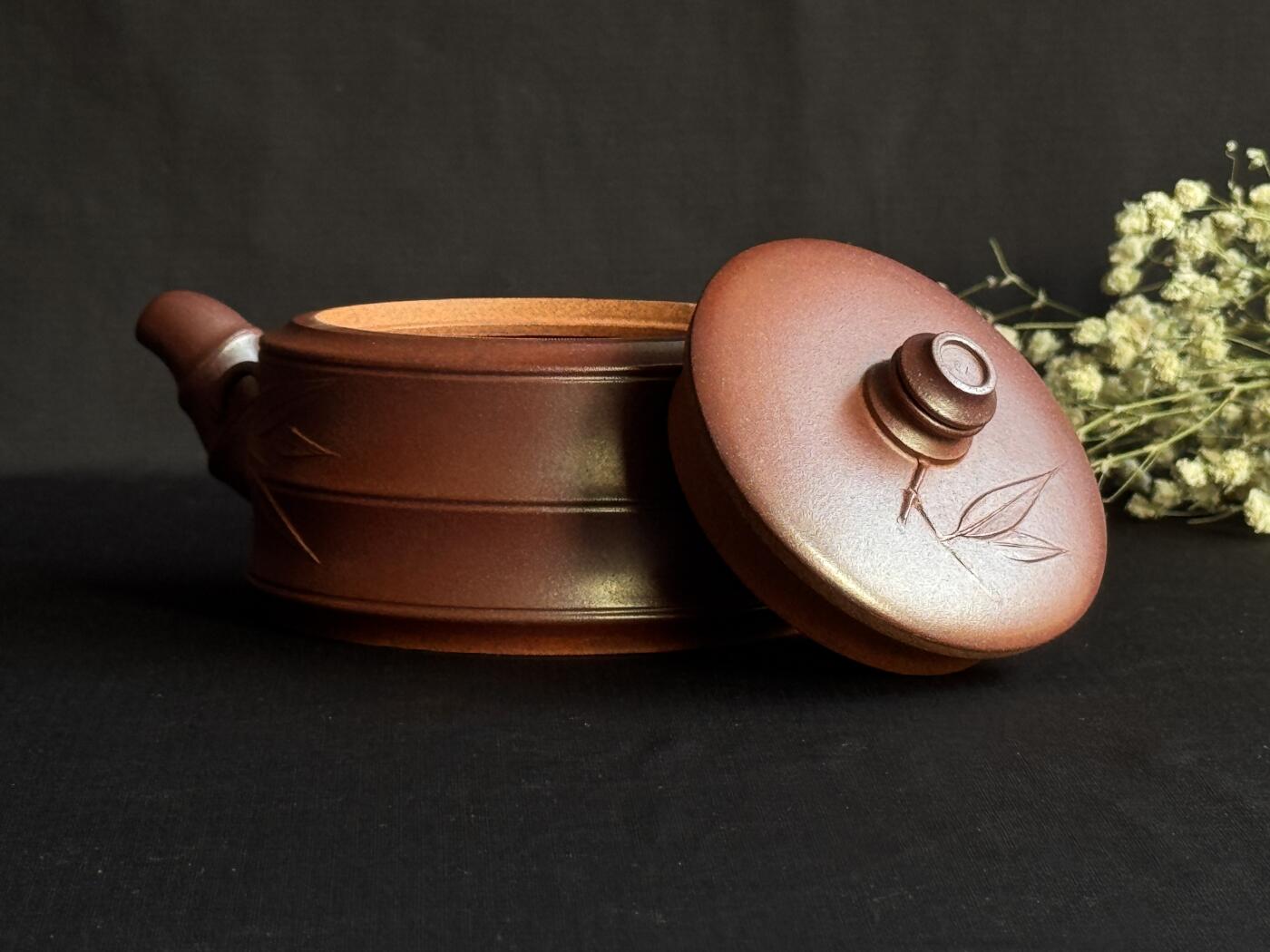 零元拍：原矿紫砂壶竹节壶（280CC左右）