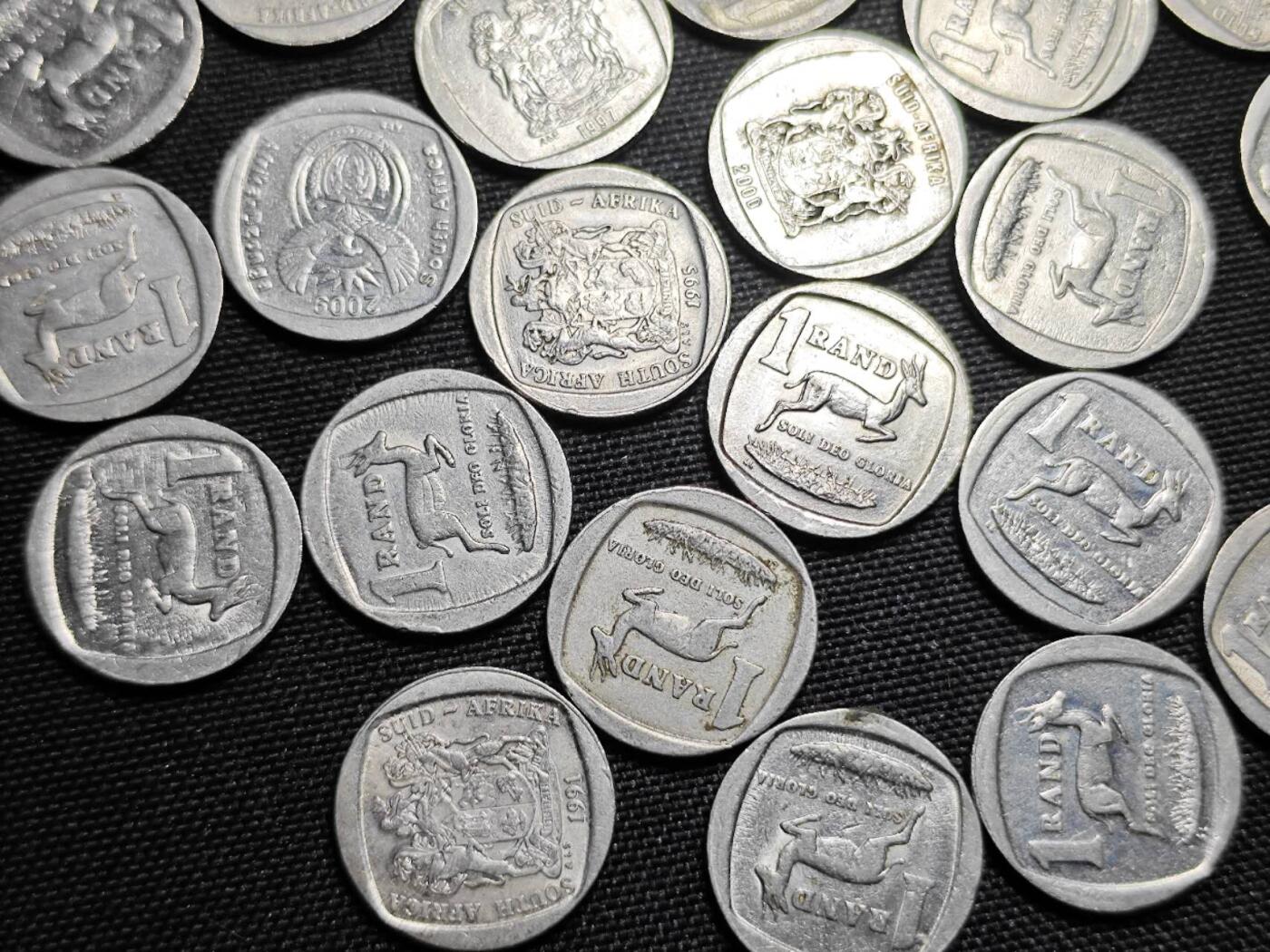 KK钱币收藏小铺   套币专场 2月预留时间 周末发货  南非1兰特26枚一组