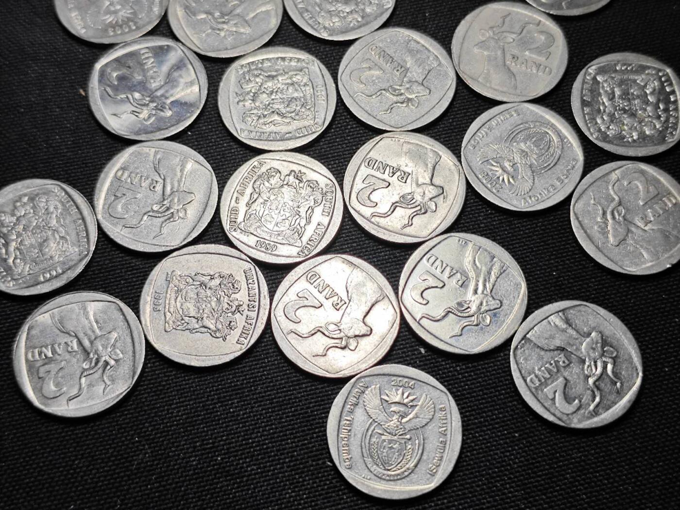 KK钱币收藏小铺   套币专场 2月预留时间 周末发货  南非2兰特一组24枚