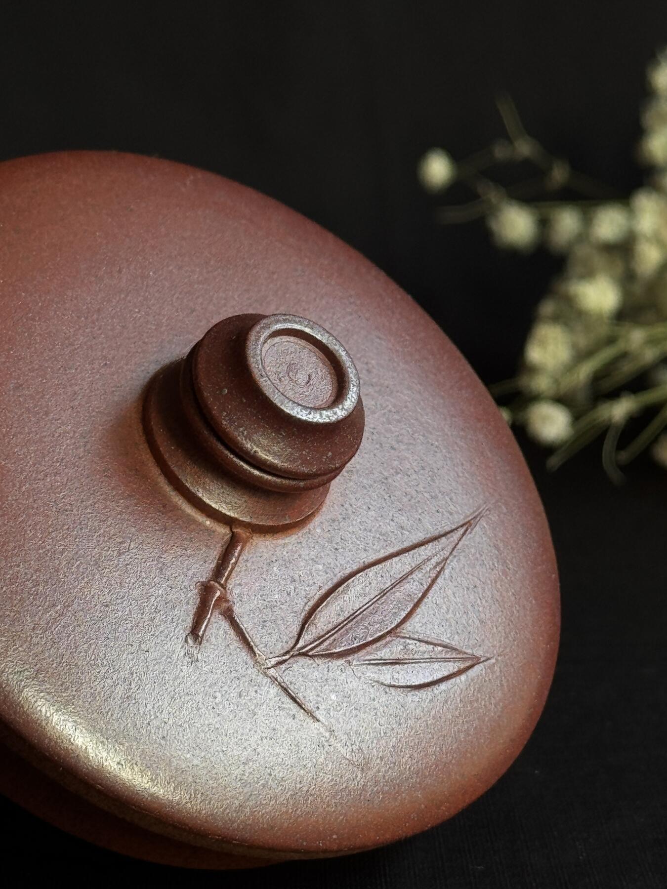 零元拍：原矿紫砂壶竹节壶（280CC左右）