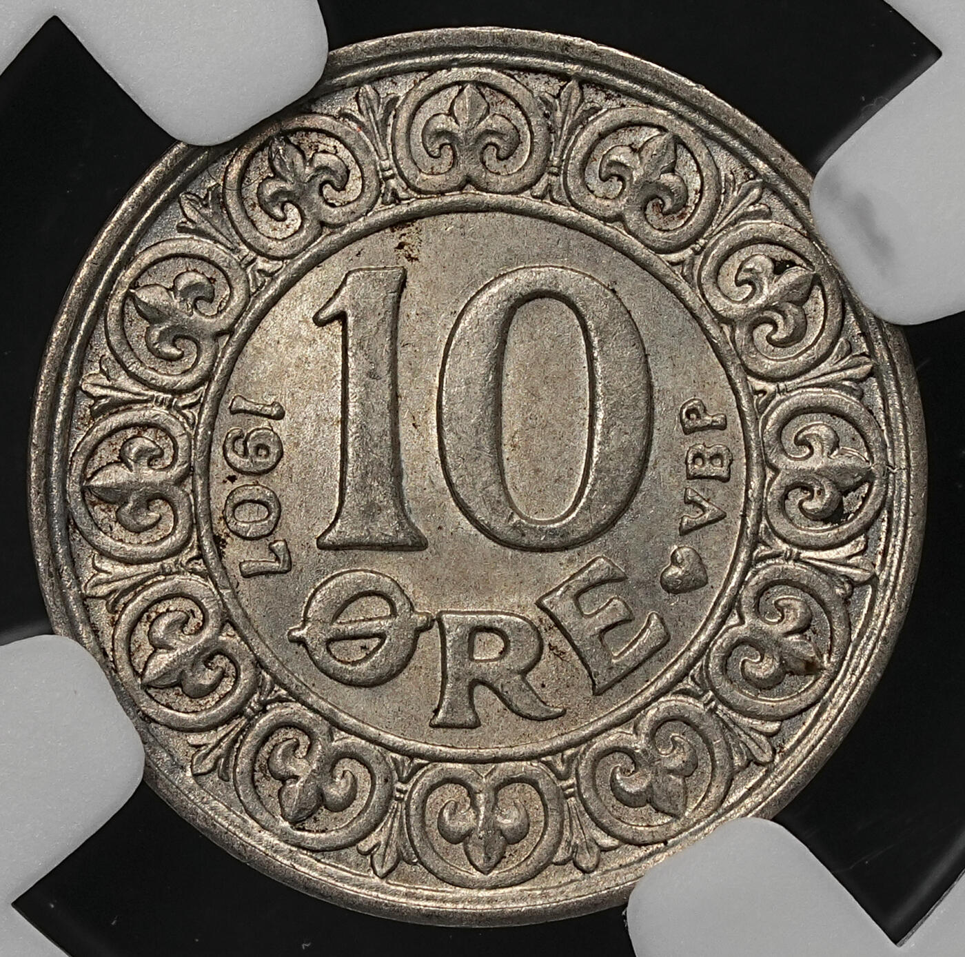 修遠堂世界钱币第109期 NGC MS64 1907年丹麦10欧尔银币