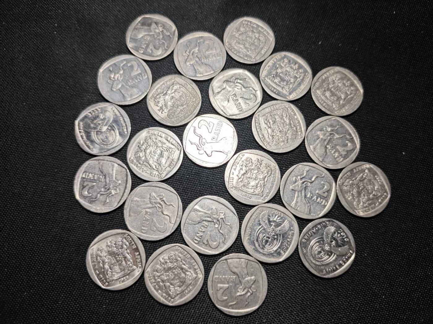 KK钱币收藏小铺   套币专场 2月预留时间 周末发货  南非2兰特一组24枚