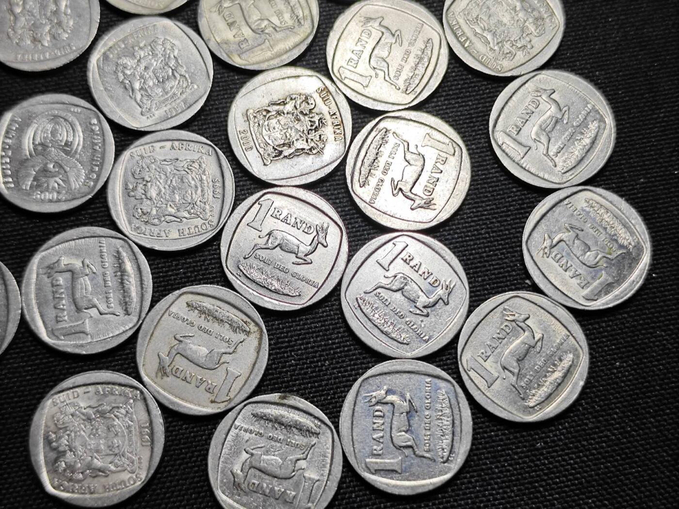 KK钱币收藏小铺   套币专场 2月预留时间 周末发货  南非1兰特26枚一组