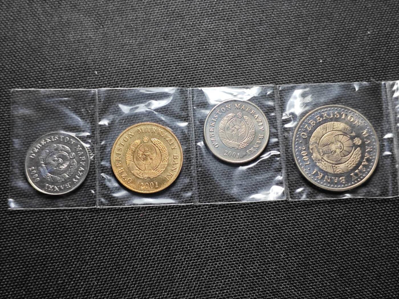 KK钱币收藏小铺   套币专场 2月预留时间 周末发货  乌兹别克斯坦大小面值一组