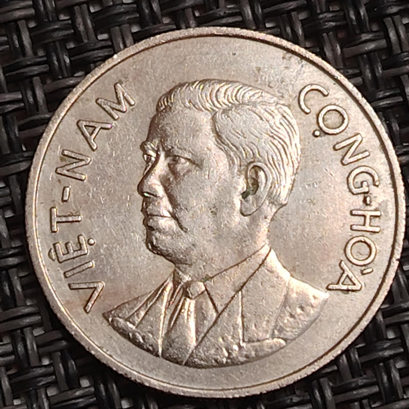 布加迪🐬～世界钱币(上海)🌾第 283 期 /  各国套币和散币