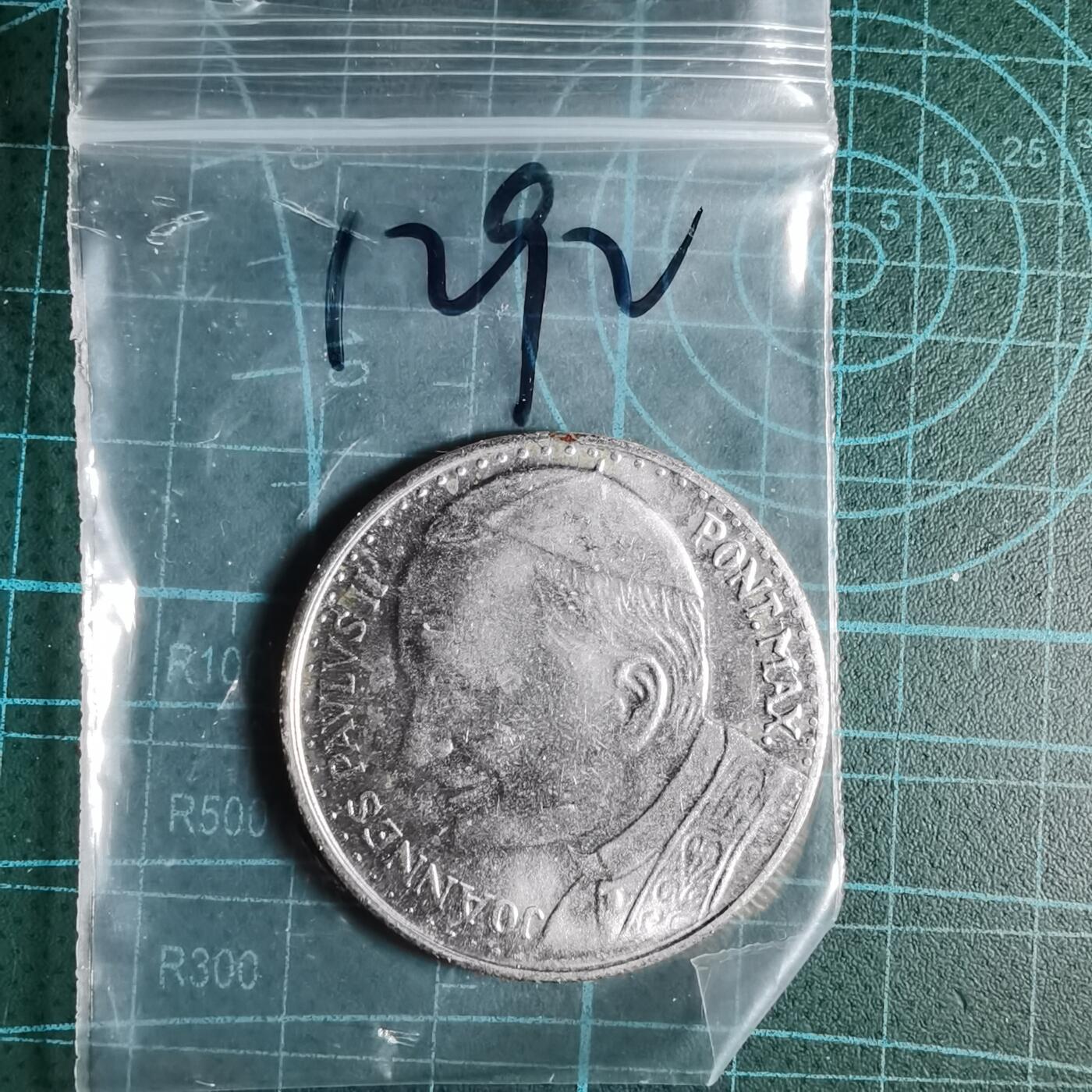 沼泽如烟--第1033场 梵蒂冈纪念章