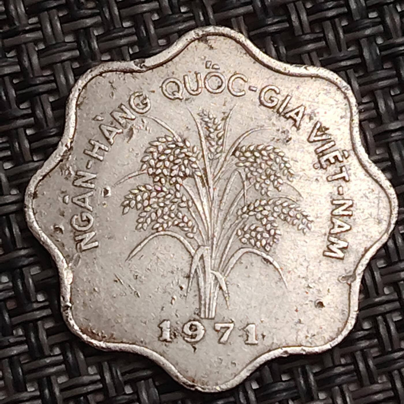 布加迪🐬～世界钱币(上海)🌾第 283 期 /  各国套币和散币