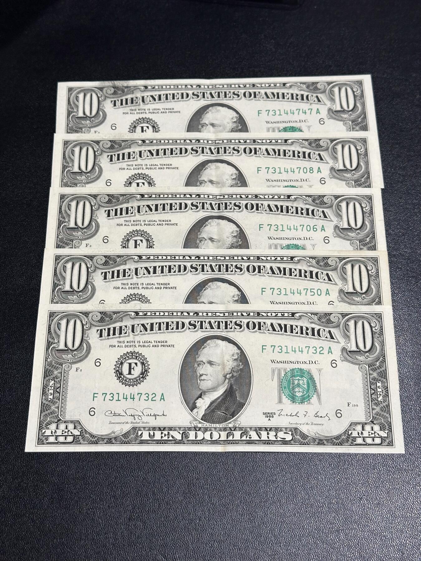 《外钞收藏家》第六百二十期（畅拍场）（长期征集拍品、欢迎藏友们联系合作） 1988年美国小头版10美元 AU品相