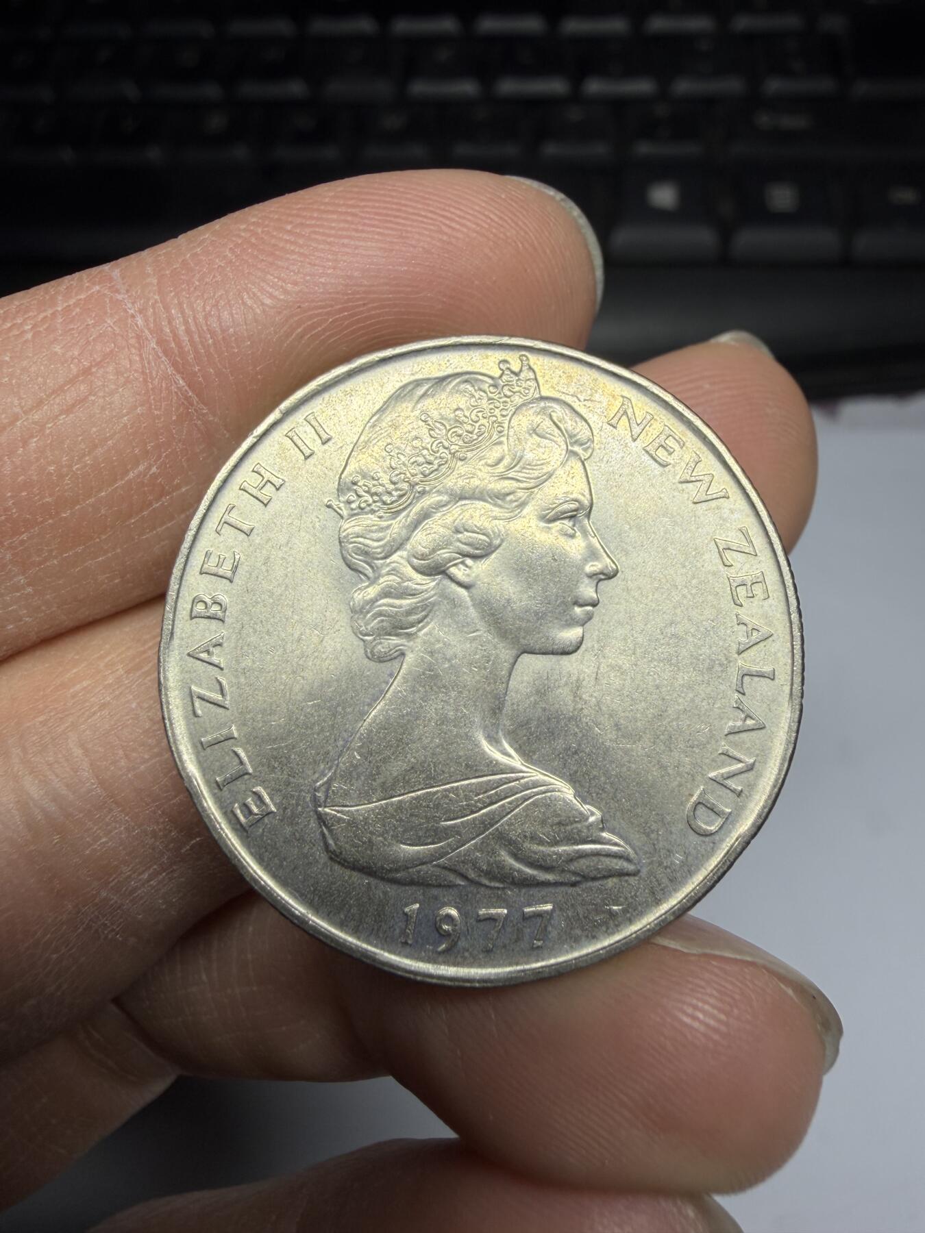 2026年集古藏今外币拍卖第三期-第8场—（总第318拍），可以寄存60天，满160元包邮。 1977年新西兰50分